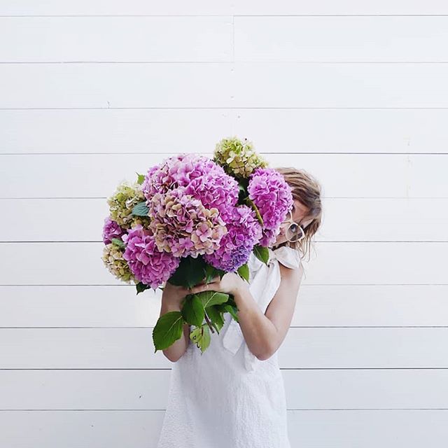 La Sartoria Dei Confetti Tra Fiori E Tessuti Laurorafloreale